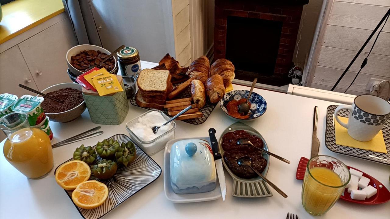 Bienvenue Guest House Saint-Pierre-de-Plesguen Екстериор снимка
